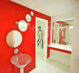 Glass Wall Cladding for Bathrooms